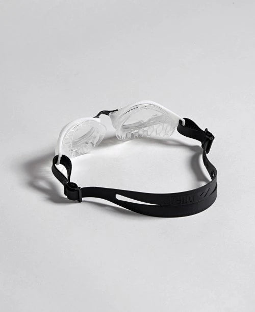 Arena Air Bold Swipe triathlon swim goggles in blue with anti-fog technology and honeycomb comfort seals.