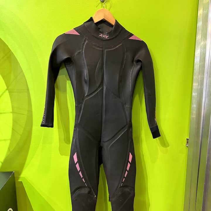 Rental Wetsuit Clearout, Women's - Element Tri & Bicycle Works