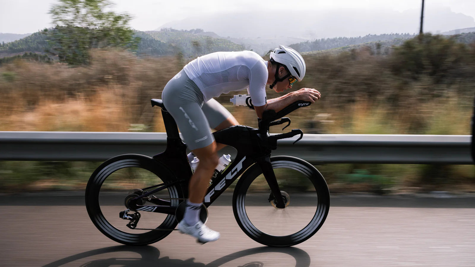 Felt IA 2.0 Expert Triathlon Bike