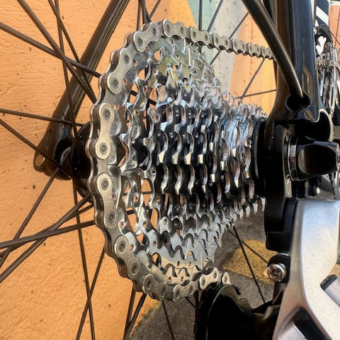 Kuota Kougar Carbon Triathlon Bike – SRAM Rival 11-Speed | Size 56