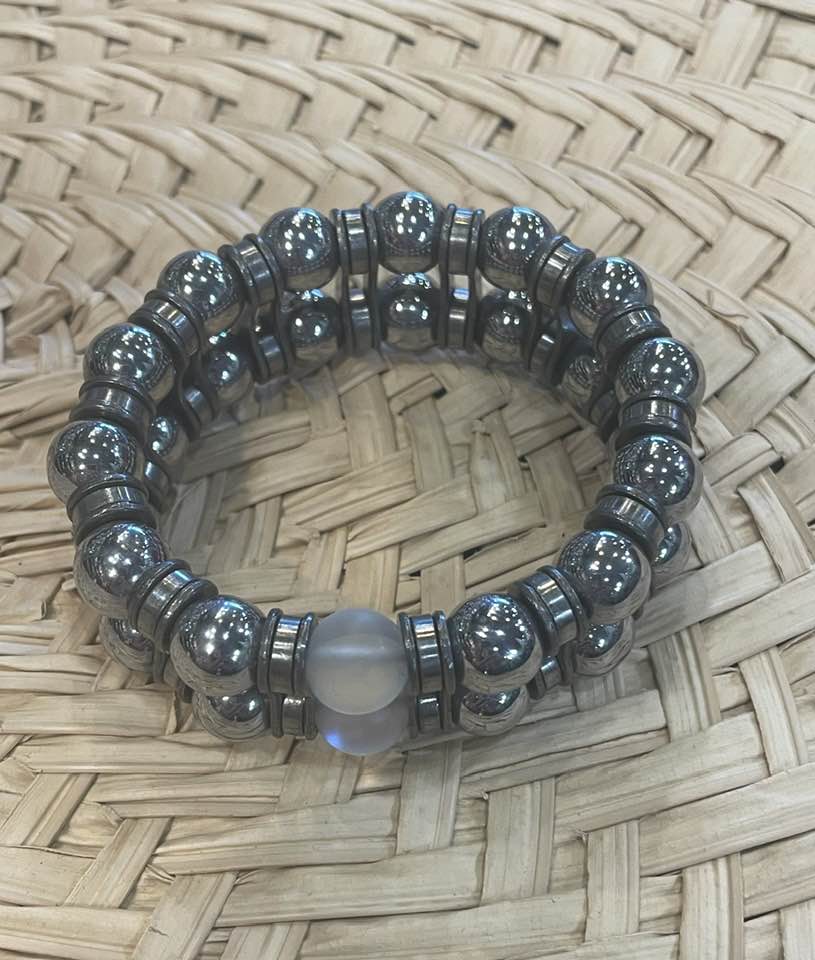 Chain Link Bracelet with Hematite & Glass Beads - Element Tri & Bicycle Works