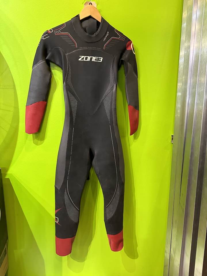 Rental Wetsuit Clearout, Men's - Element Tri & Bicycle Works