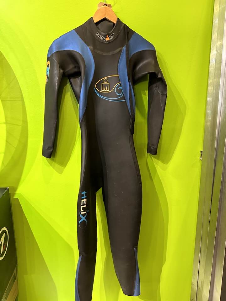 Rental Wetsuit Clearout, Women's - Element Tri & Bicycle Works