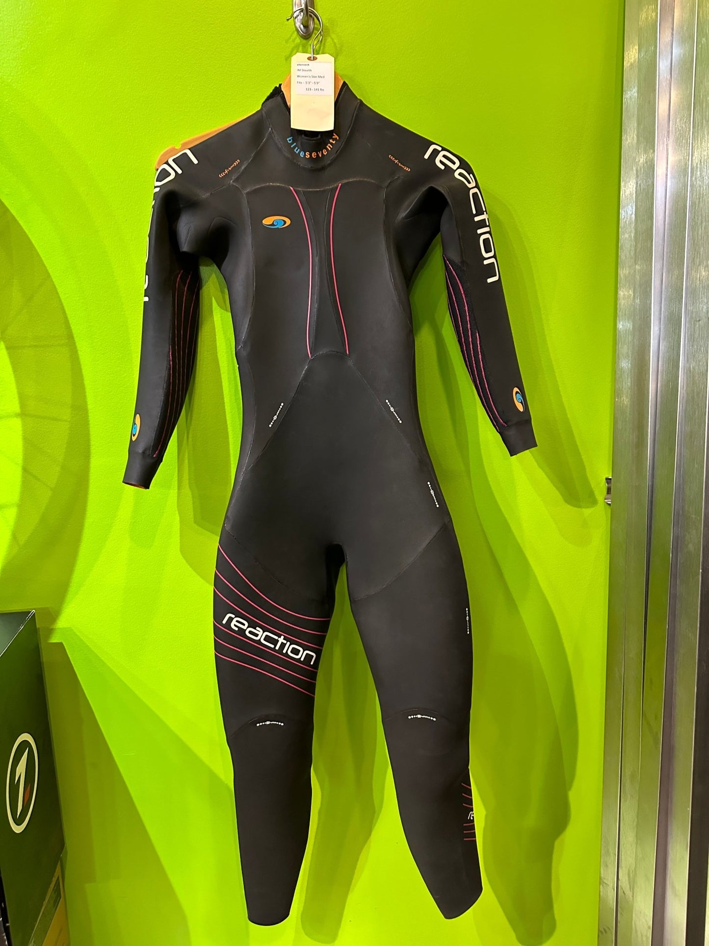 Rental Wetsuit Clearout, Women's - Element Tri & Bicycle Works