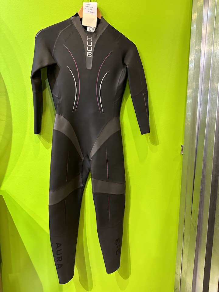 Rental Wetsuit Clearout, Women's - Element Tri & Bicycle Works