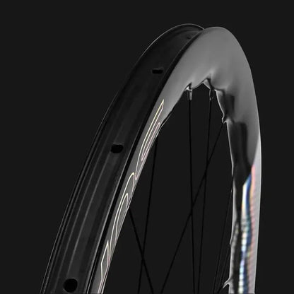 SuperTeam Classic PRO D28 50mm Carbon Disc Wheelset – Shine Decals - Element Tri & Bicycle Works