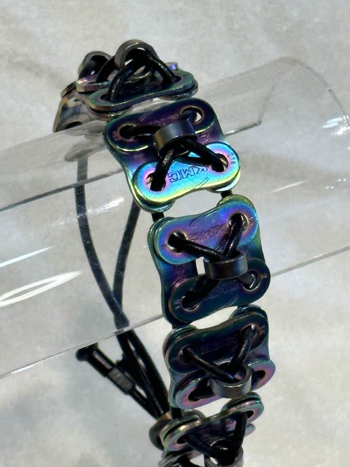 X's & O's Woven Leather & Chain Link - Unisex Bracelet - Element Tri & Bicycle Works