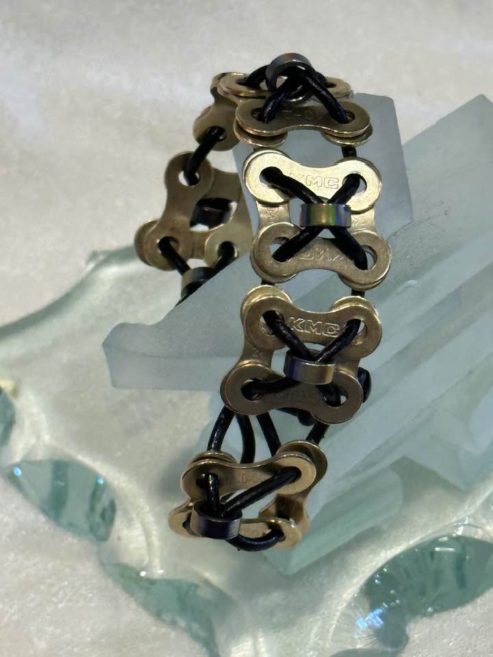 X's & O's Woven Leather & Chain Link - Unisex Bracelet - Element Tri & Bicycle Works